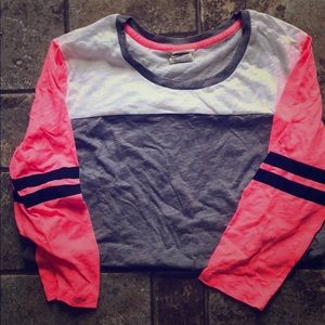 Victoria’s Secret PINK tee shirt
